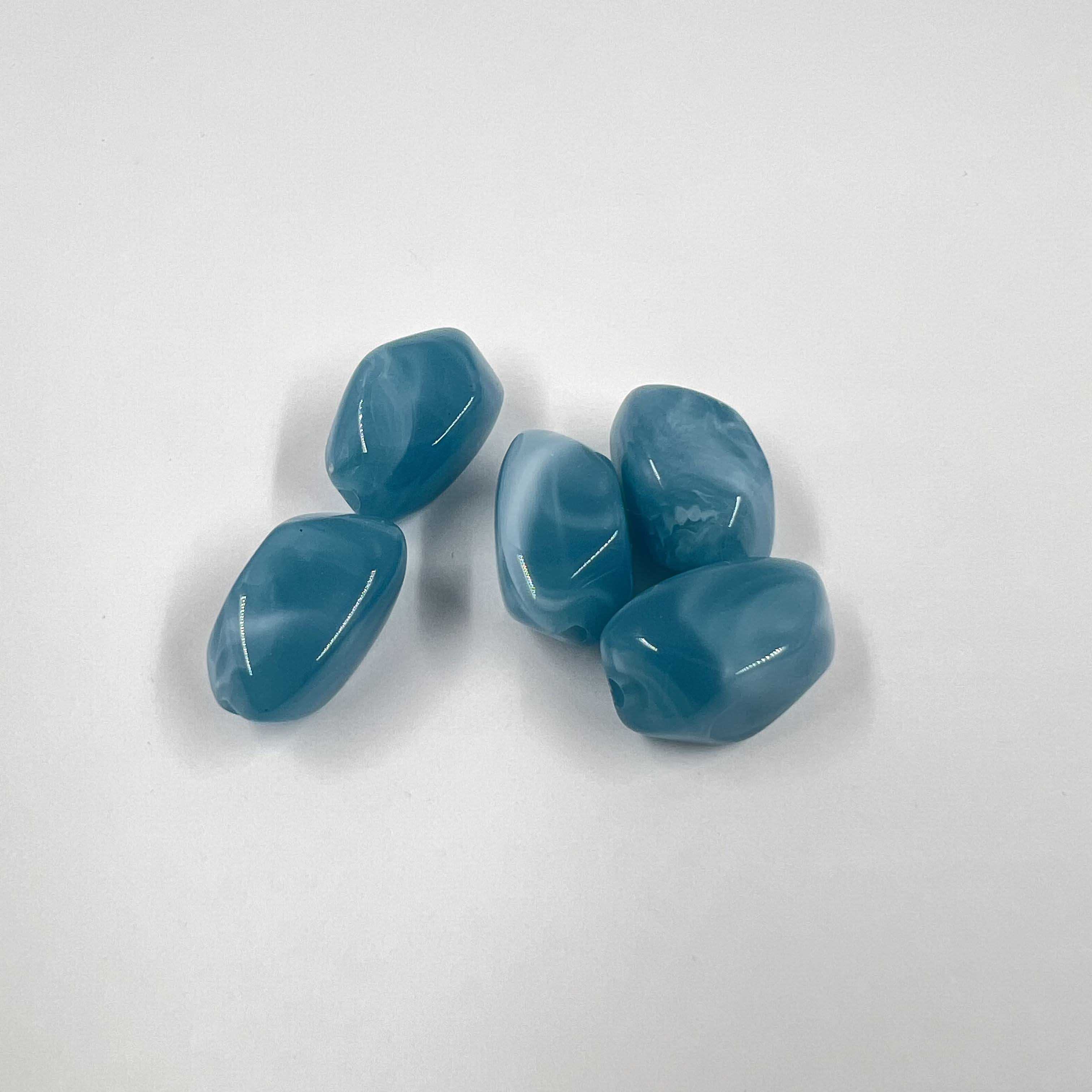 Perles graines acrylique x5