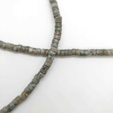 Perles Heishi en pierre 5mm - plusieurs coloris