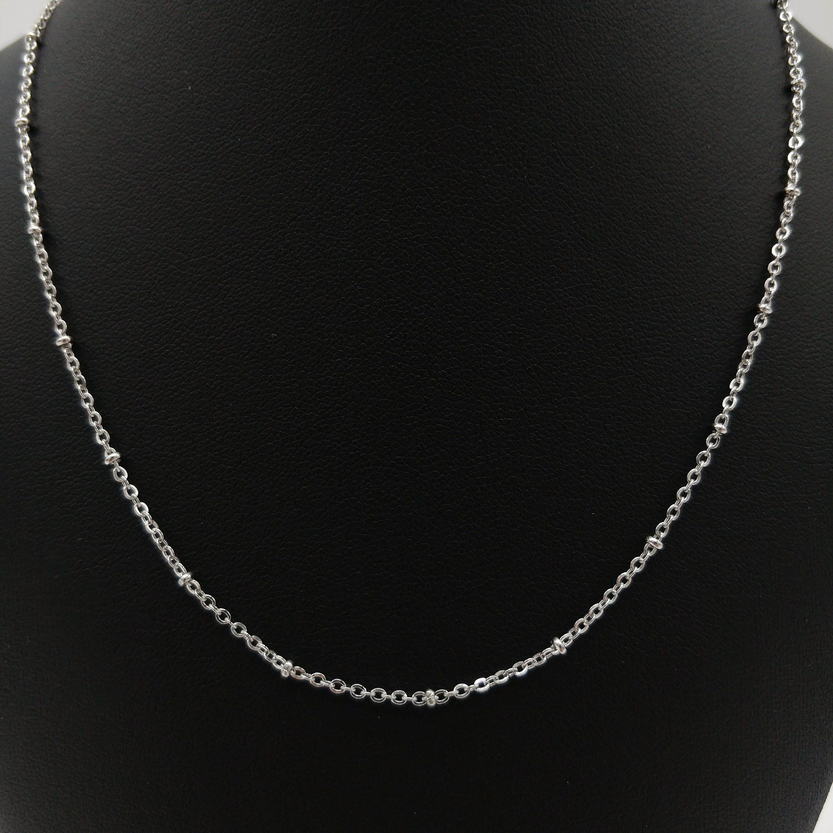Collier chaîne bille
