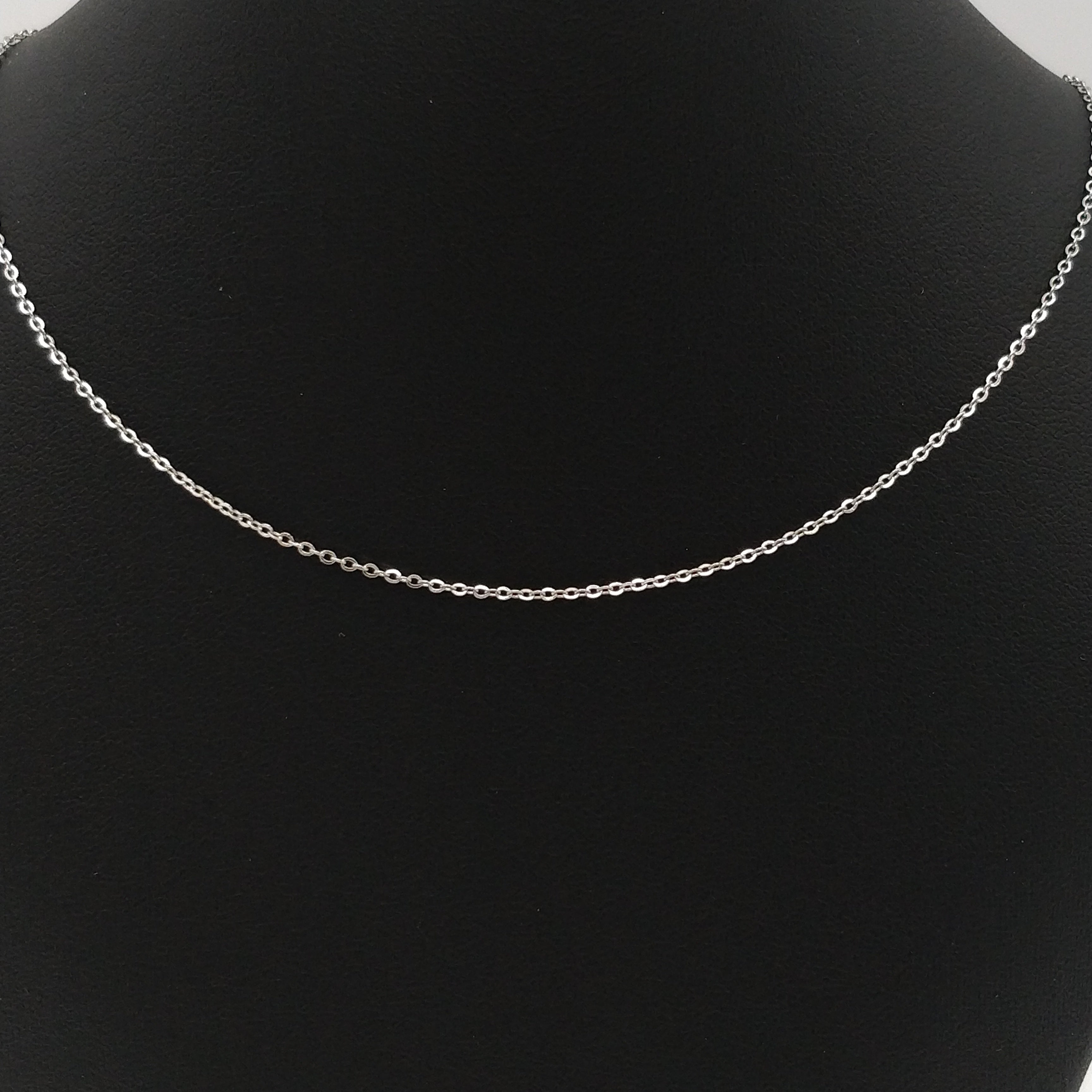 Collier chaîne fine