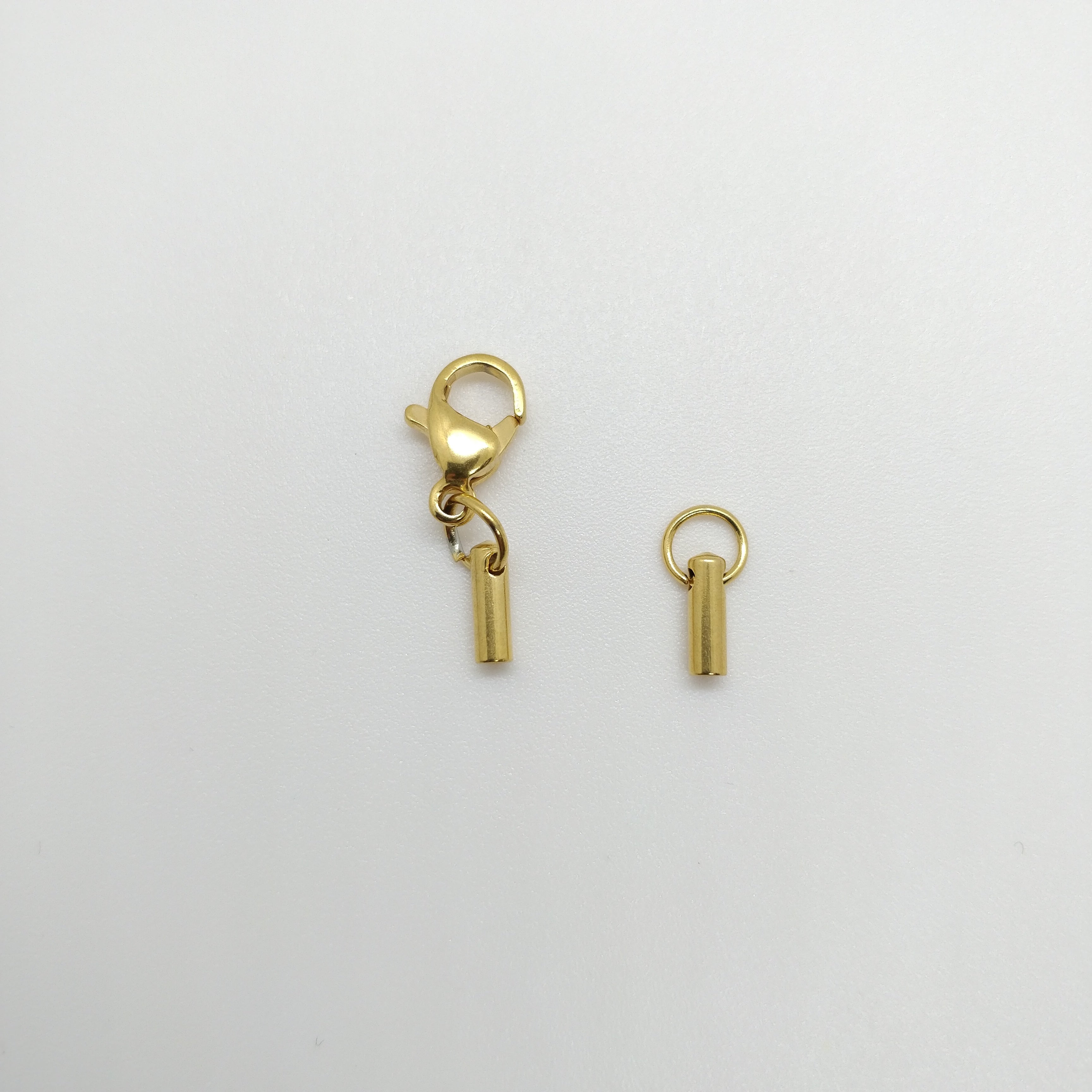 Fermoir mousqueton avec tige connecteur doré x2