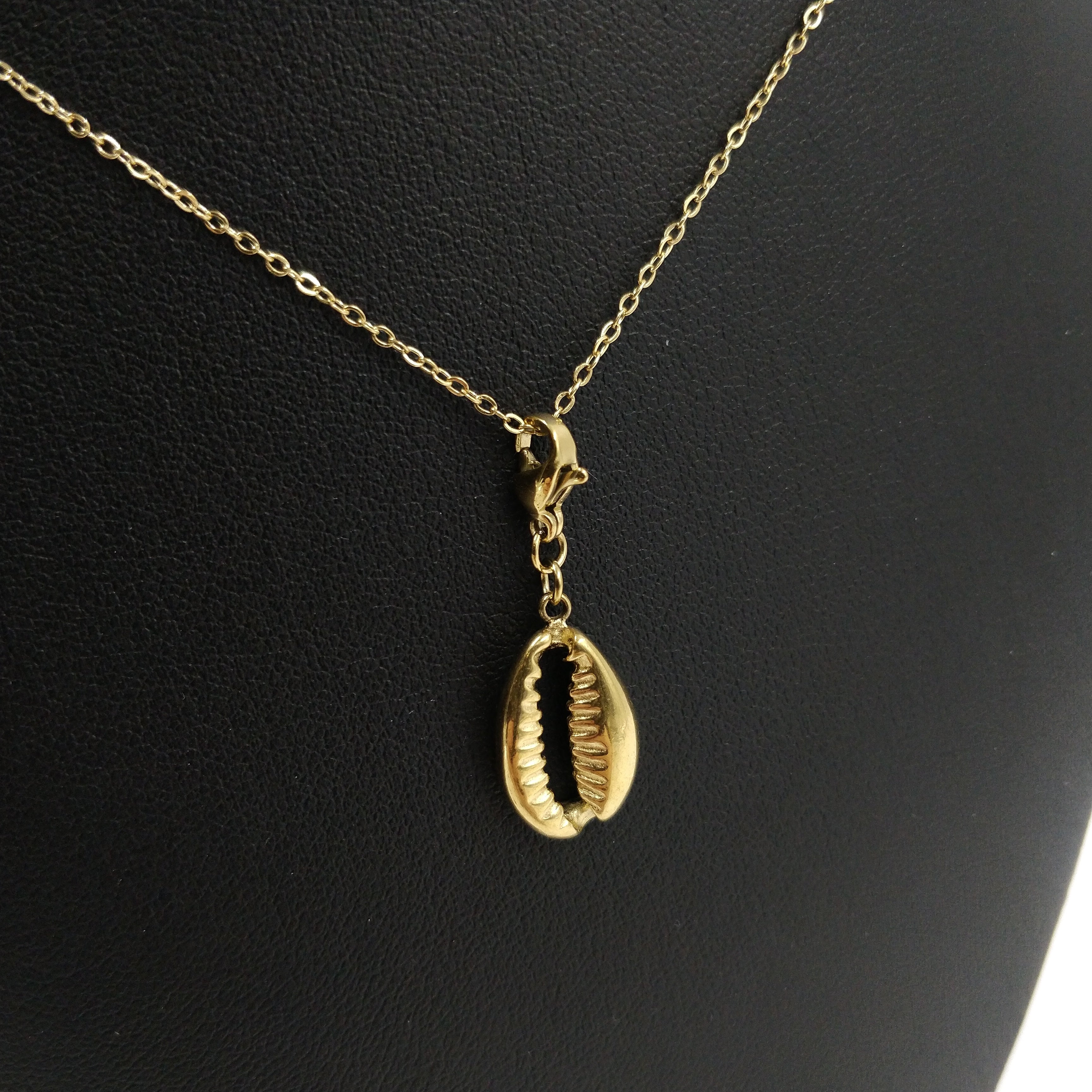 Charm coquillage