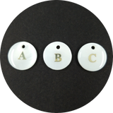 Pastille en nacre alphabet