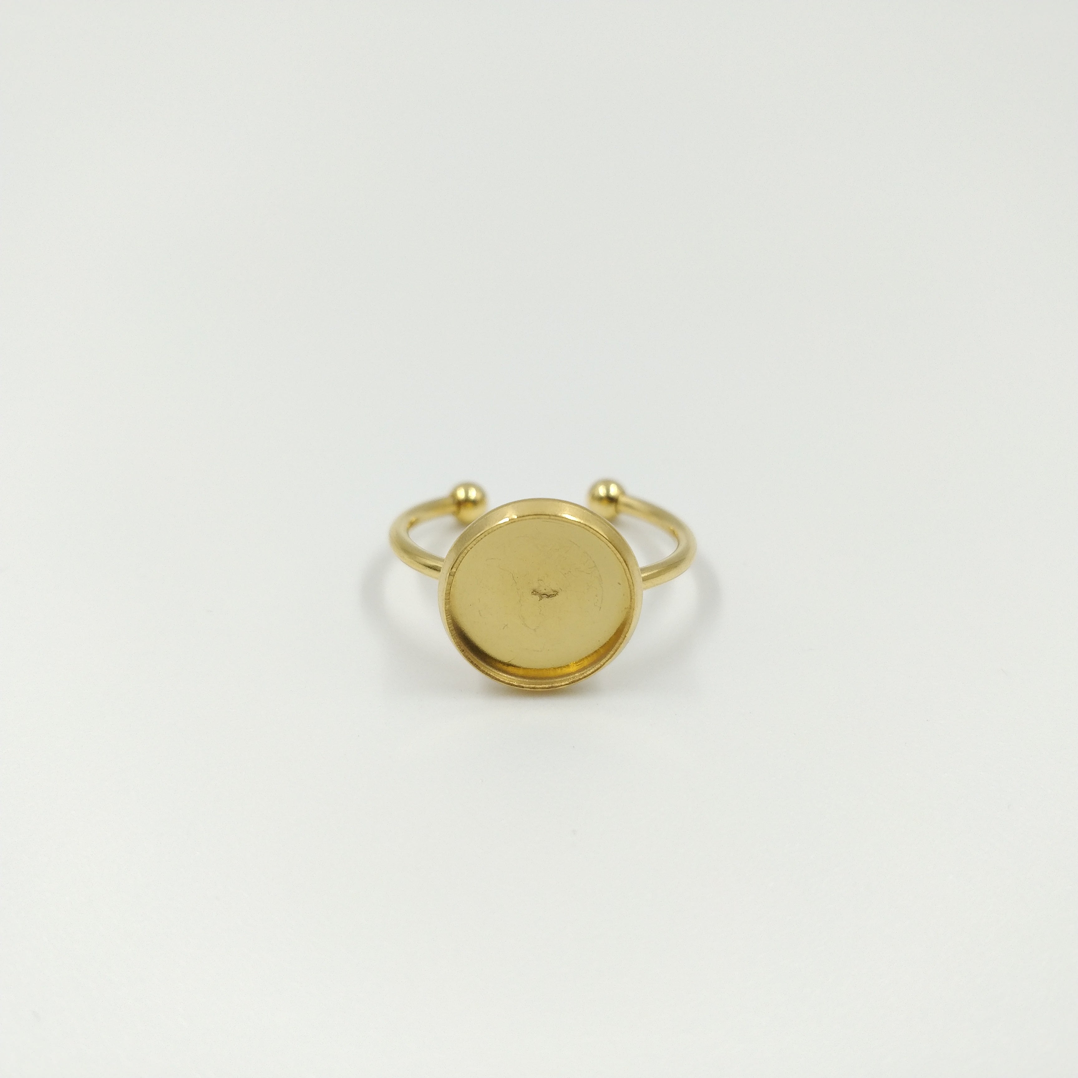 Bague plateau avec rebord