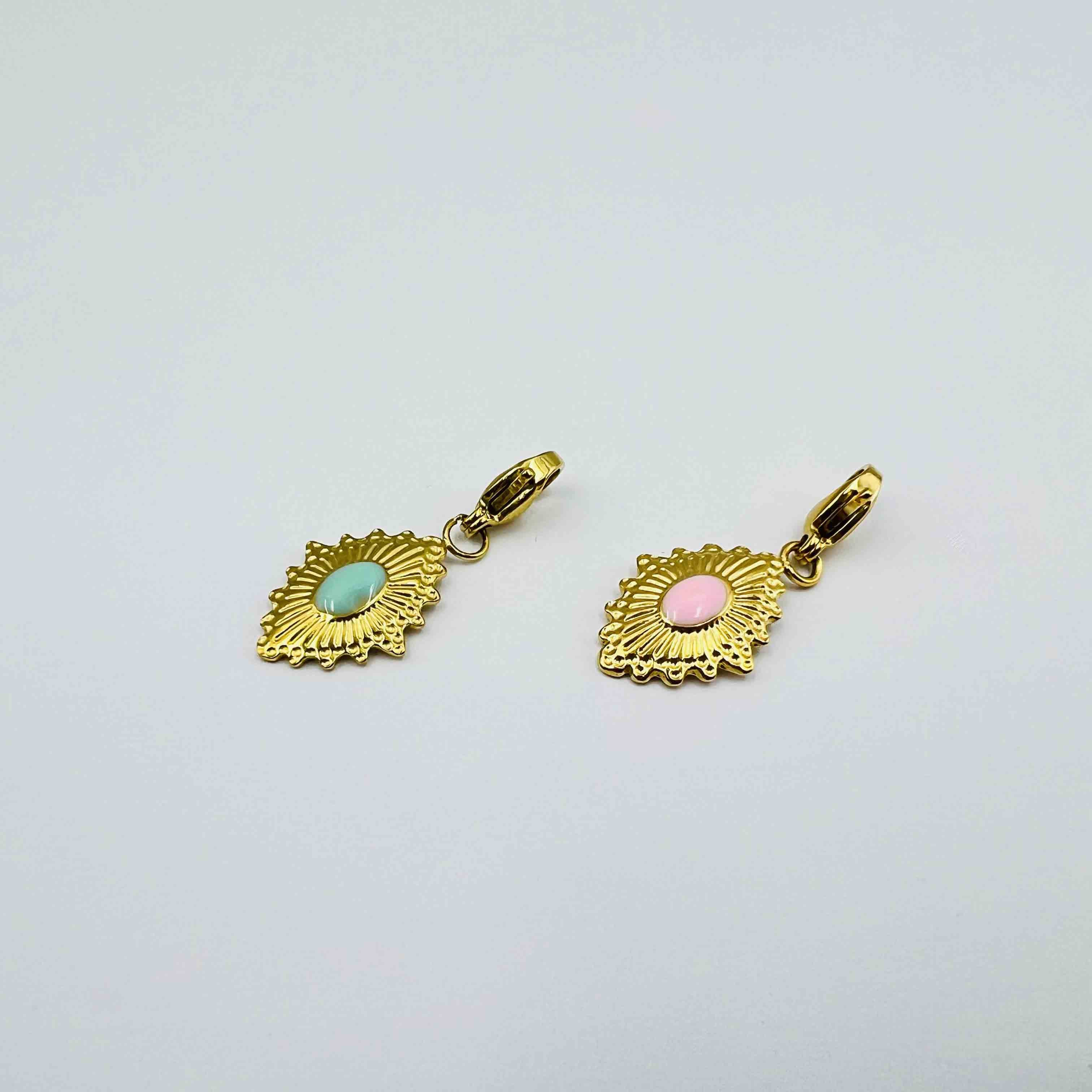 Charm losange soleil (20x12mm)