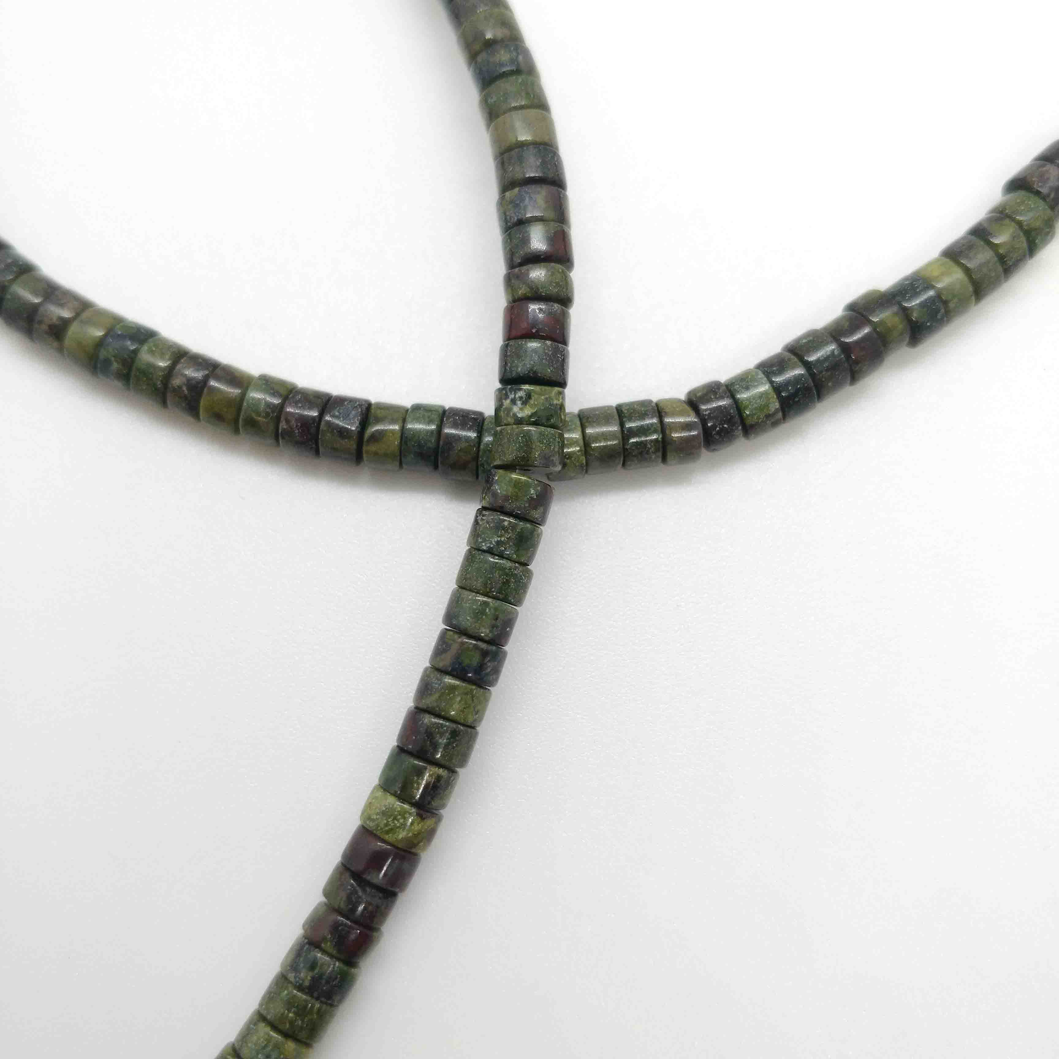 Perles Heishi en pierre 5mm - plusieurs coloris