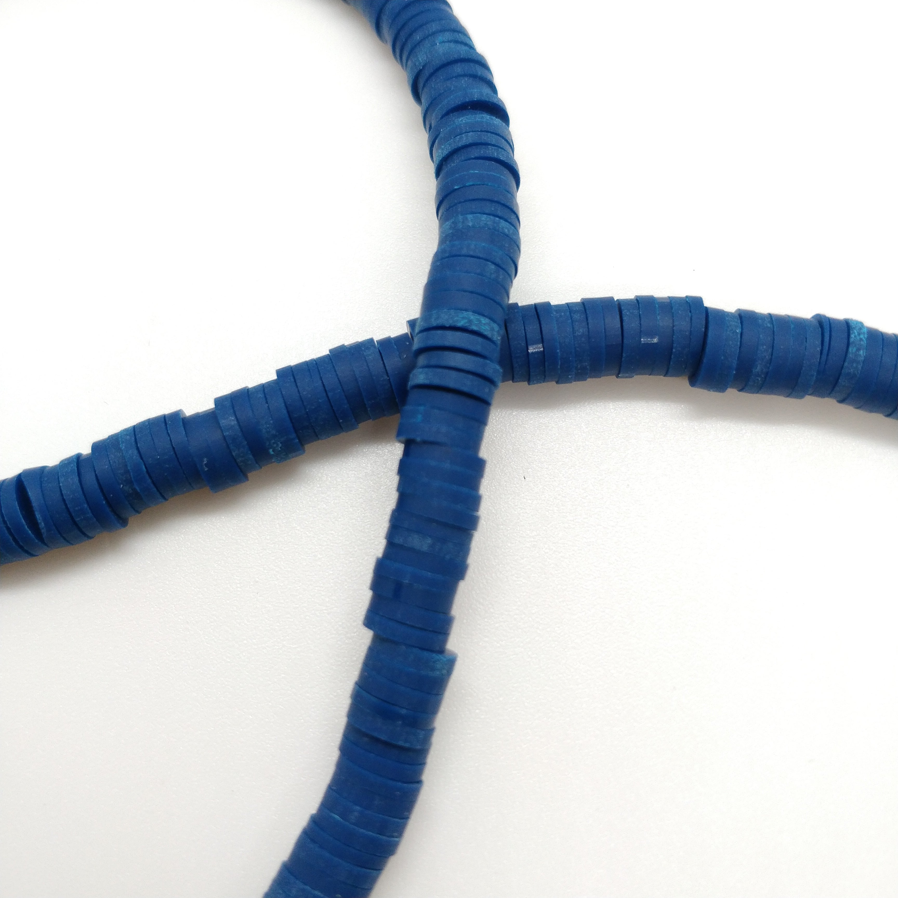 Perles heishi 4/6mm - plusieurs coloris disponible