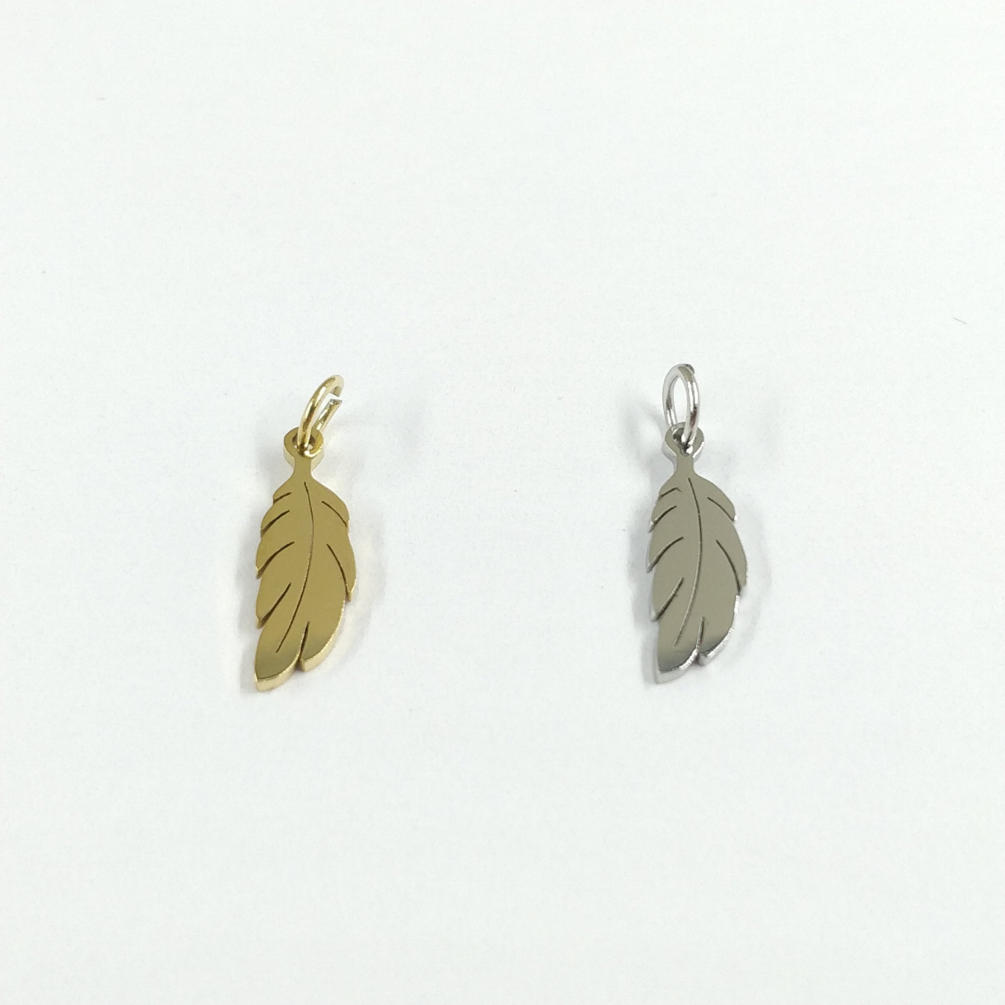 Petite plume acier/doré